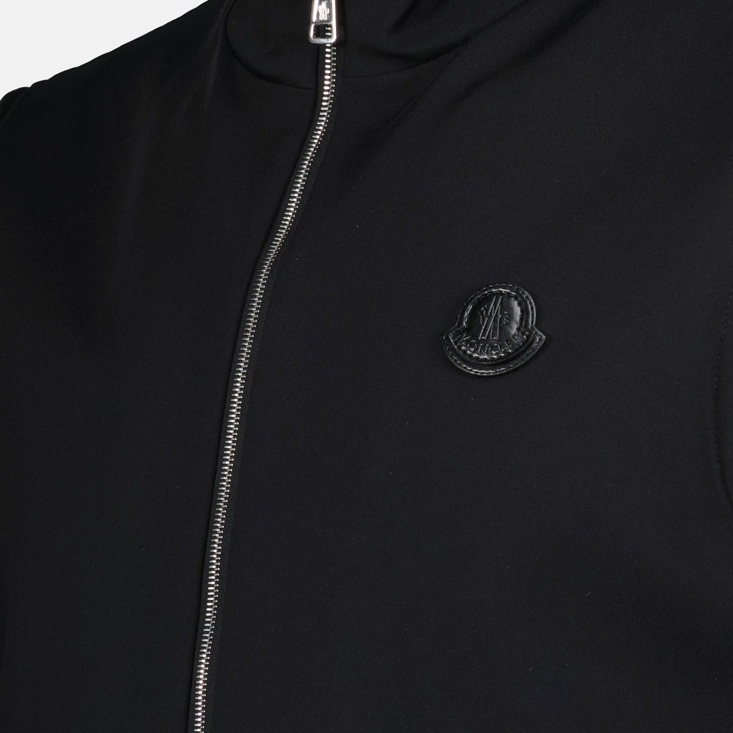 Sleeveless Jacket