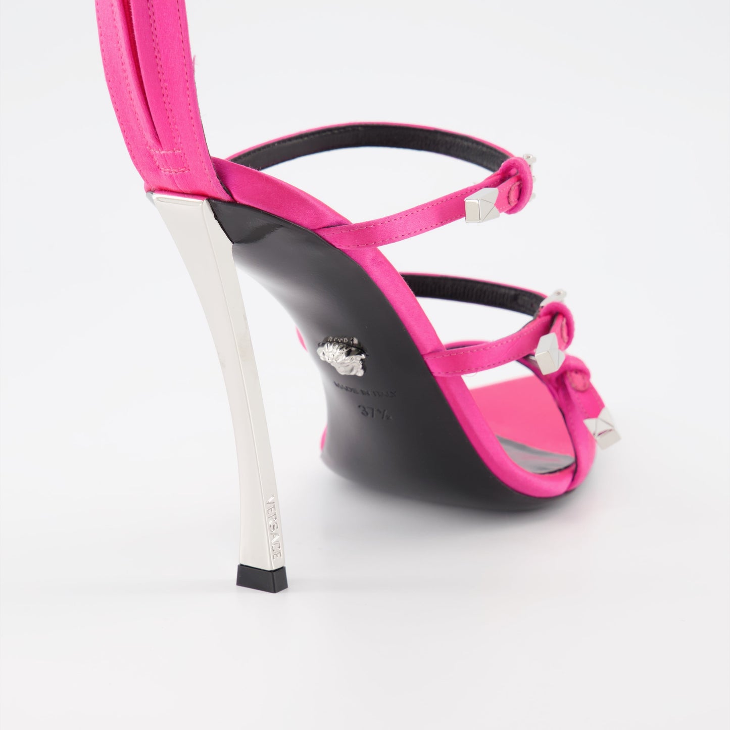 Pin-Point Pumps