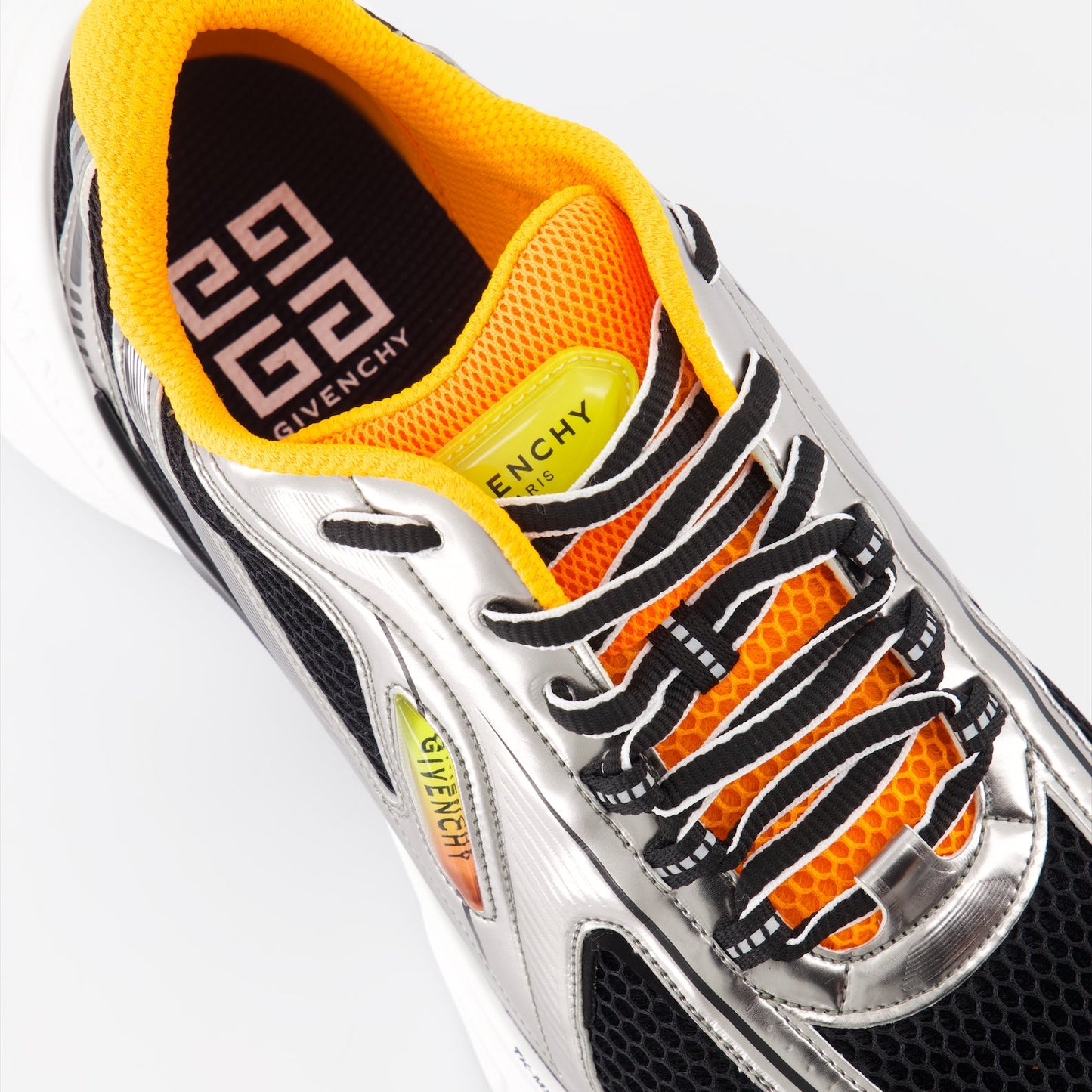 TK-MX Sneakers