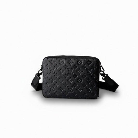 Discovery Messenger PM – Black Monogram Shadow Leather