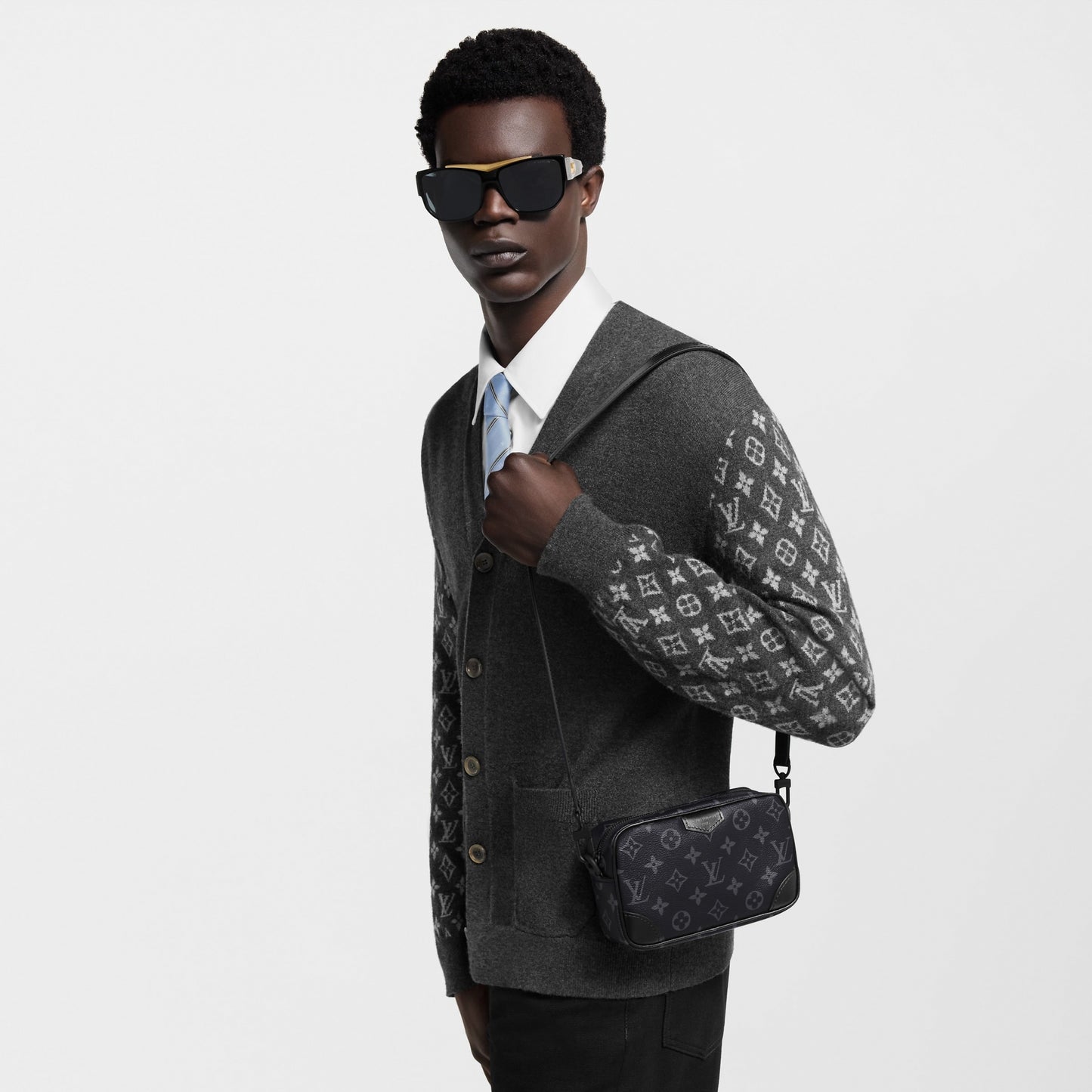 Trocadéro Wearable Wallet darkly elegant interpretation