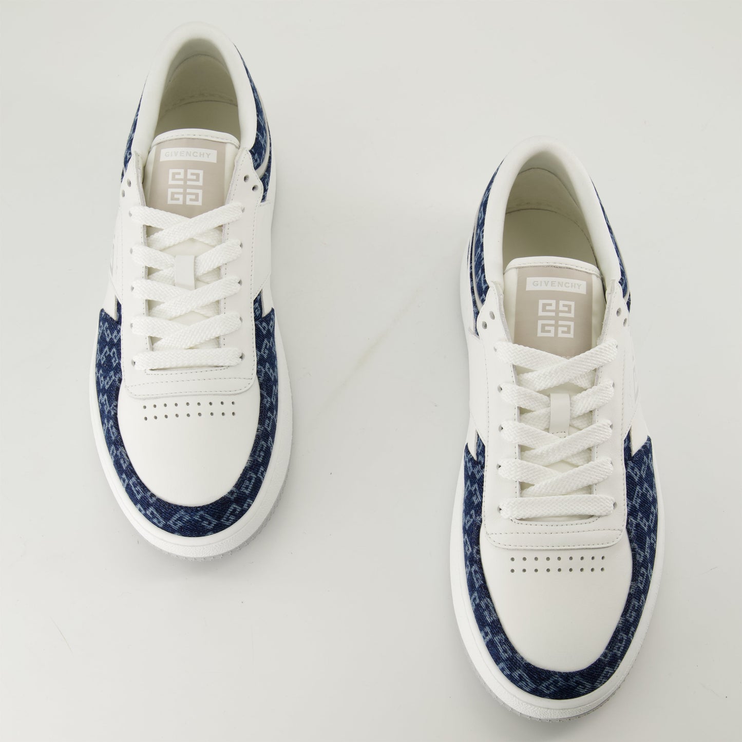 G-Move Sneakers