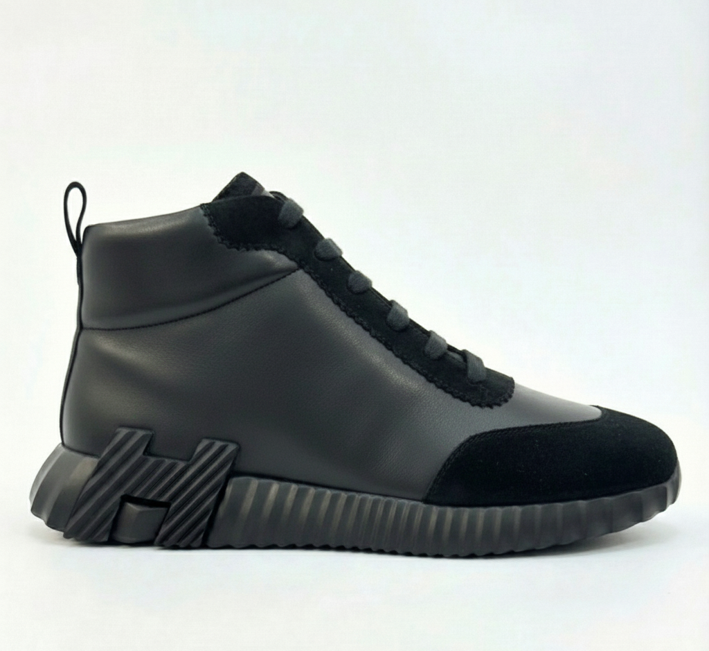 Bouncing High-Top Sneakers Black