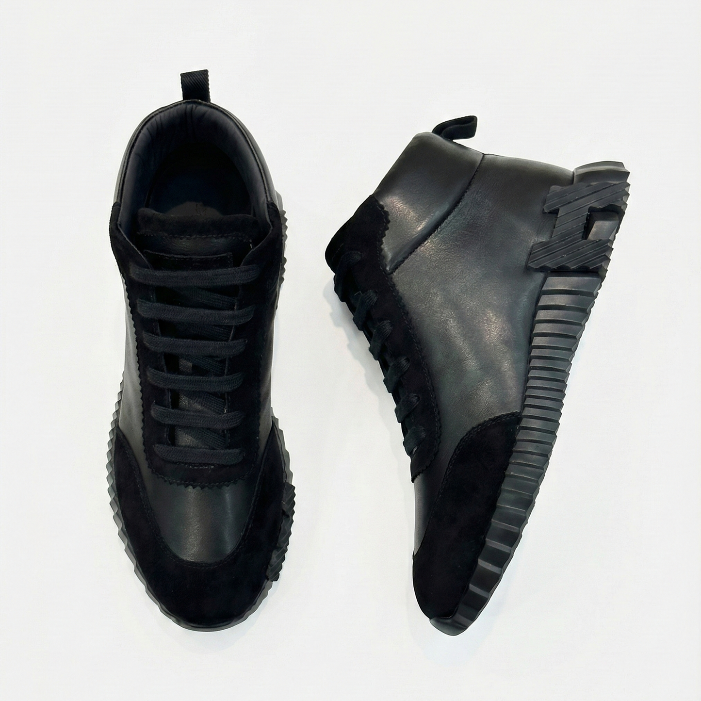 Bouncing High-Top Sneakers Black