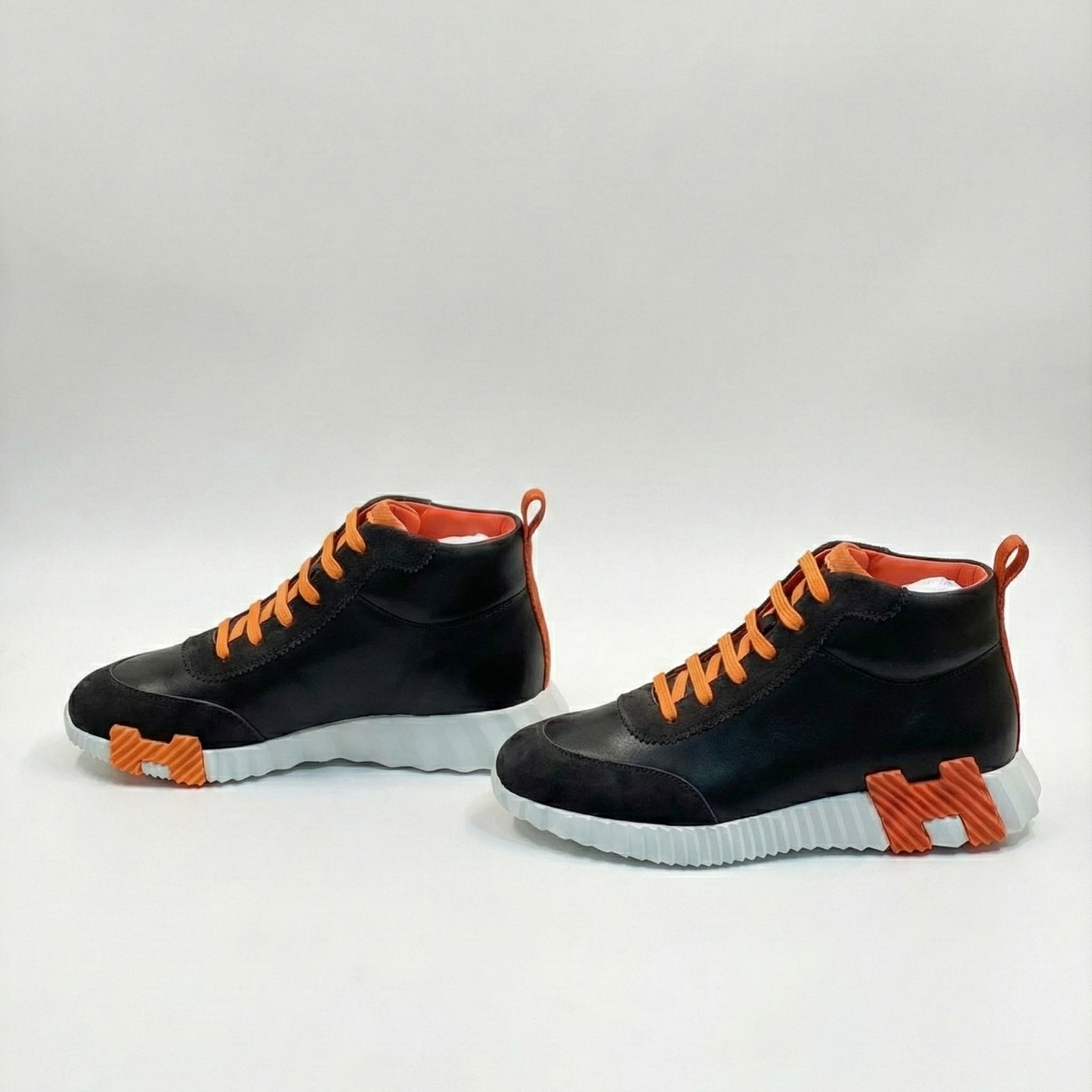 Bouncing High-Top Sneakers