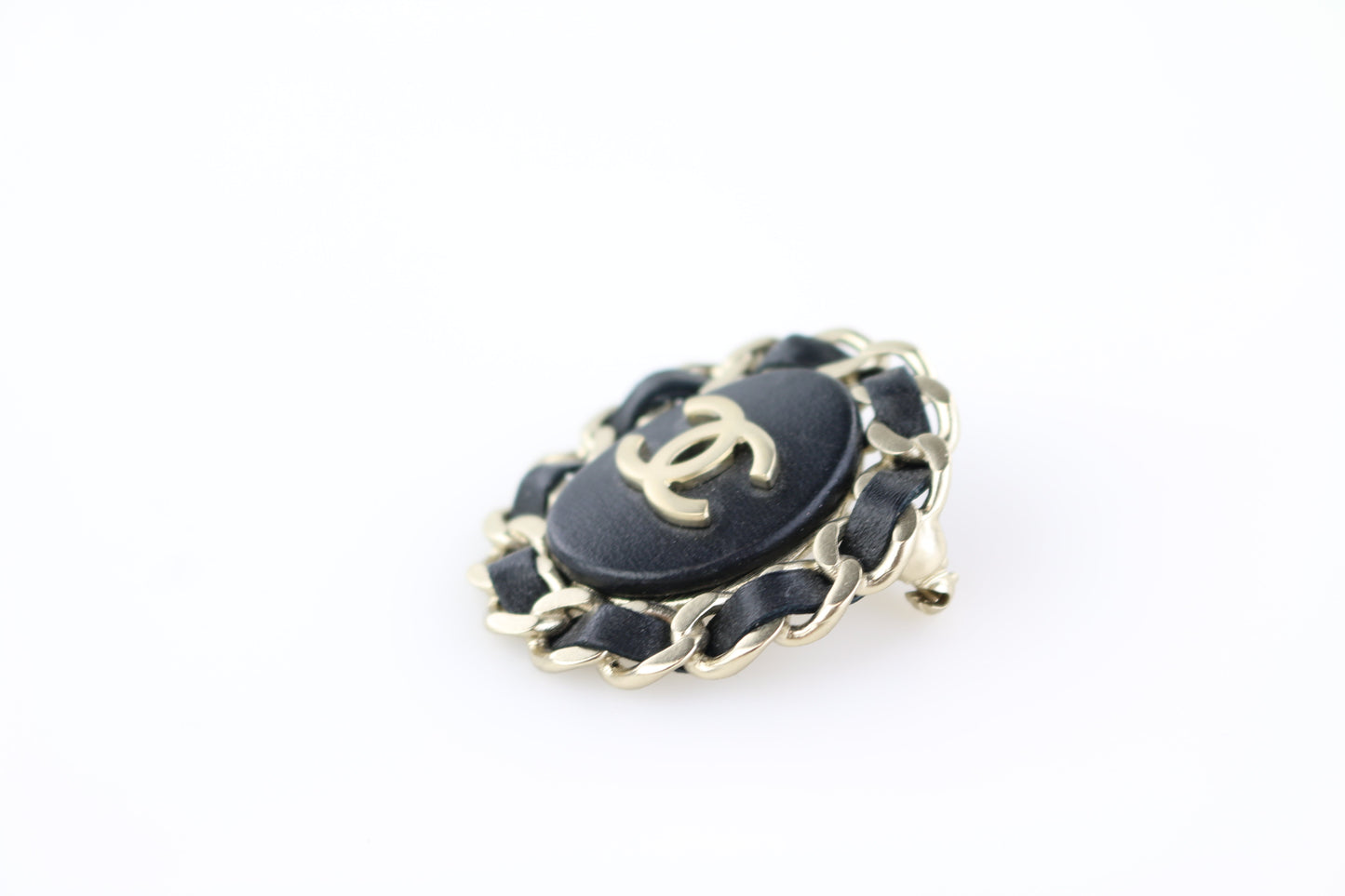 Brushed Gold/Leather Brooch