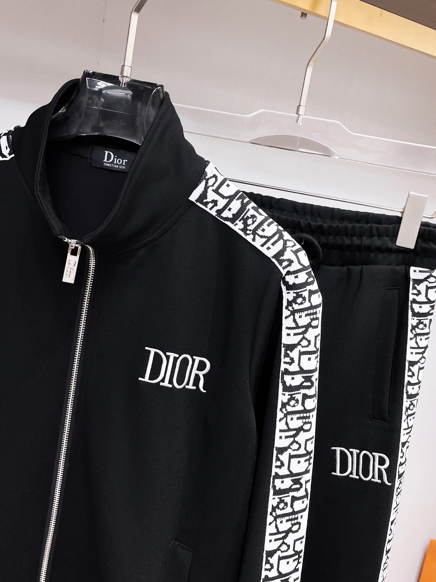 Signature Zip-Up Tracksuit in Black