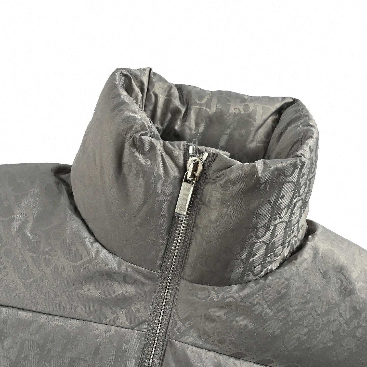 Oblique Down Puffer Jacket – Grey Technical Jacquard Edition
