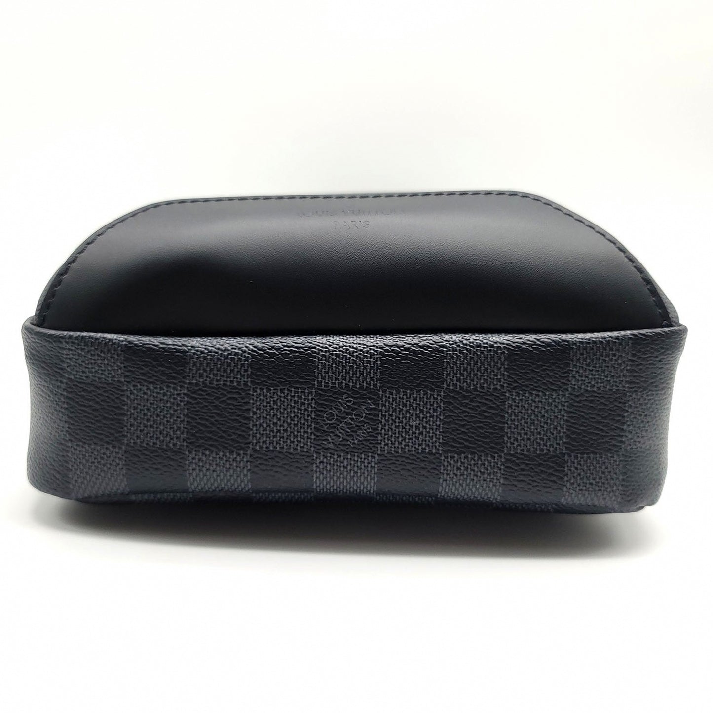 Avenue Sling Bag – Damier Graphite Canvas